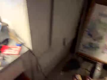 themoreulickthemoreidrip's chat room