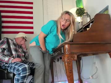 realtoxxxmaria's chat room