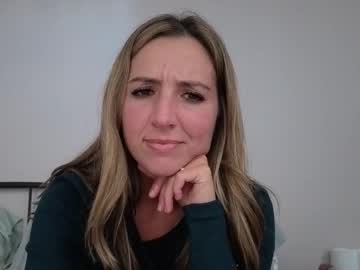 kaygraciee's chat room