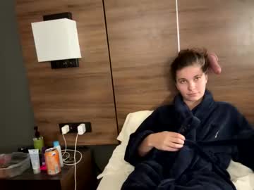 deepthroatqueen33's chat room