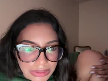 icyalexandra20's chat room