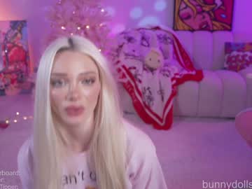bunnydollstella's chat room