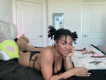 emorisplash's chat room