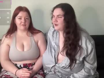 scarletttsinner's chat room