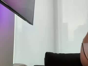 lightbluepufferfish's chat room