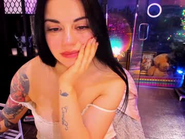 alma_pearl's chat room