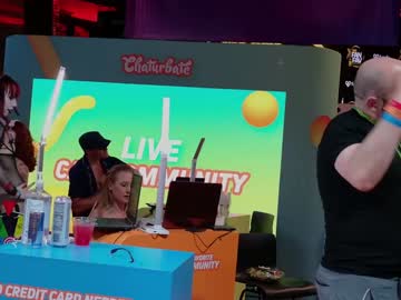 bunnydollstella's chat room