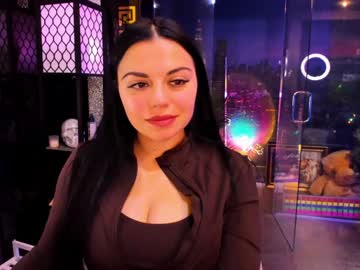 alma_pearl's chat room