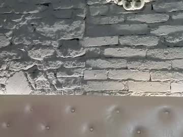 vixvixenn's chat room