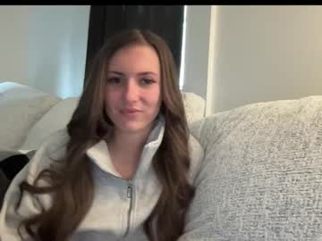 laylahlaylah1's chat room