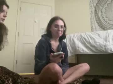 dream1girl_'s chat room