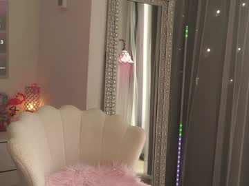 mysticxkitty's chat room