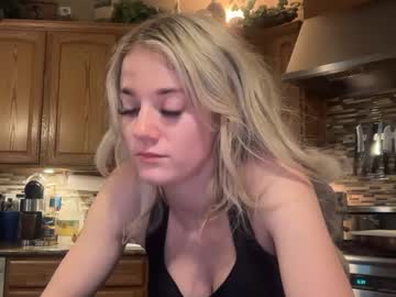 alexispaige06's chat room