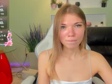 michafox's chat room