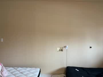 alyssastonee's chat room