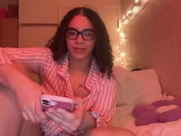 mixedmamas's chat room