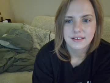 tinywithtiddies's chat room