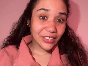 kissandcurrency's chat room