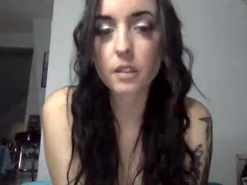 nikkixdiamonds27's chat room