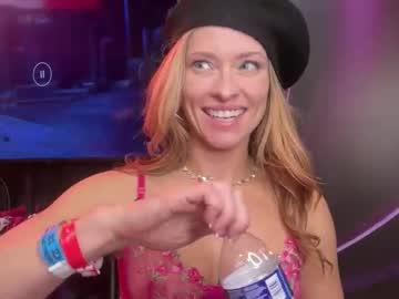 saraloverays's chat room