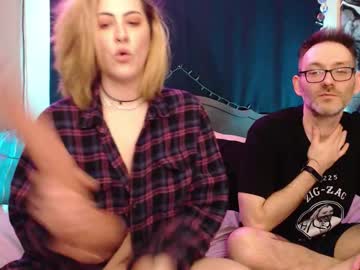 foxymalloryknoxy69's chat room