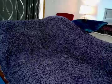 hotwifeaddiction's chat room