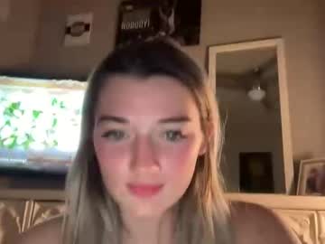 jadejamessecret's chat room