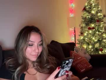 nicolelovesyou444's chat room