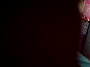 juicylaurexxx's chat room