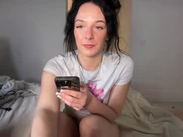 kendallmonroee's chat room