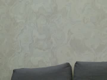 v_deville's chat room