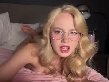 vixenvictoriaa's chat room