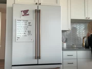 summerclarkee's chat room