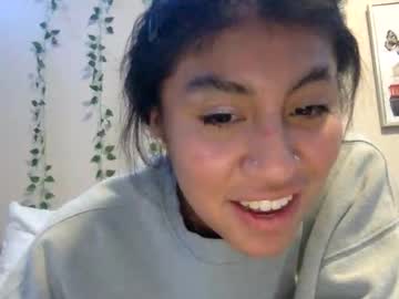 pretty_girl828687's chat room