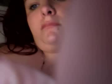 mommyndaddyplaytime's chat room