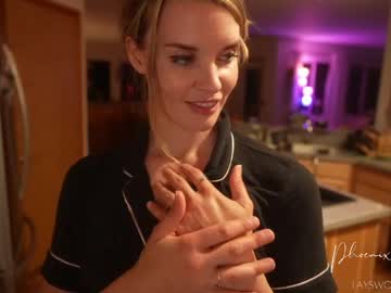 phoenix_taylor's chat room