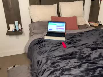 kittywoodyluv's chat room