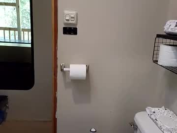 bigtittynikki1991's chat room