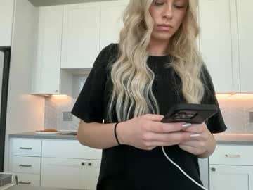 kenziesmithh's chat room