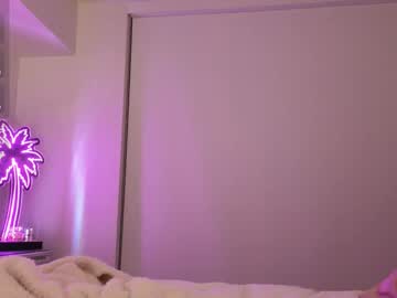 valerie_james3's chat room