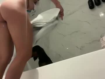 camiliakxoxo's chat room