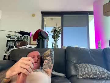 the_isa_bella's chat room