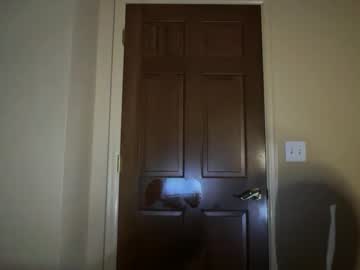 chloeros3e's chat room