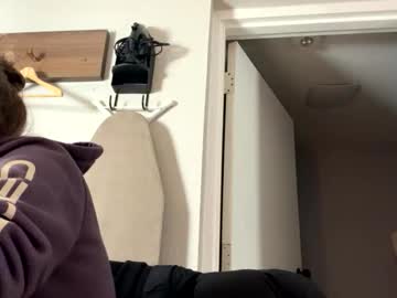 deepthroatqueen33's chat room