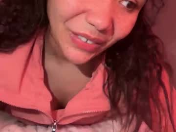 kissandcurrency's chat room