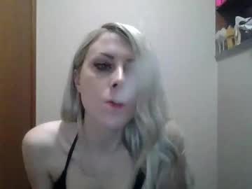 shygirlyxo's chat room