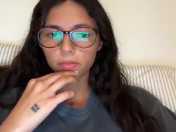 greasybangs's chat room