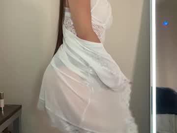 alexxandra7's chat room