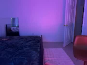 little_lies's chat room