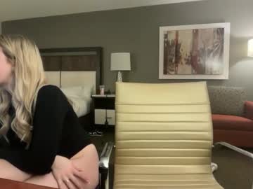 lilybrown07's chat room